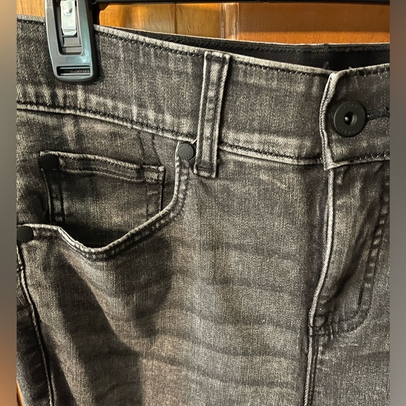 Torrid Bombshell Straight Black Acid Wash Jeans Size 14XT - Picture 6 of 6